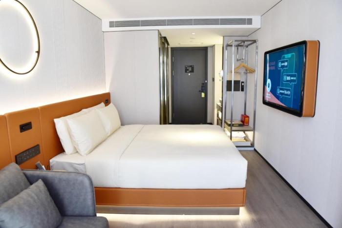 atour hotel wangfujing pedestrian street