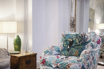 Queens Gate 'By Chaps',The Royal Marsden Hospital>>London,0 star