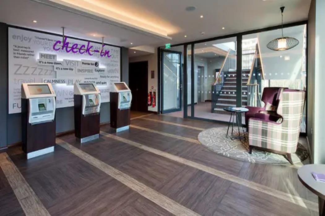 premier inn staines upon thames