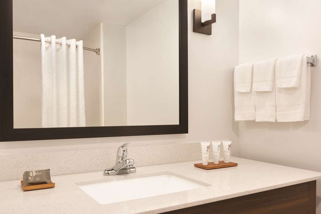 country inn and suites by radisson madison southwest wi