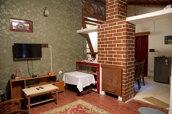 hutton cottage by stay native by grb