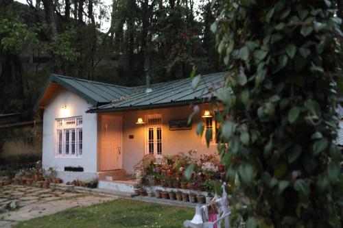 hutton cottage by stay native by grb