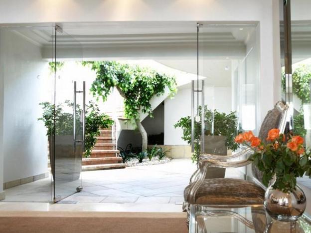 the clarendon bantry bay