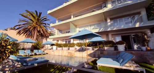 the clarendon bantry bay