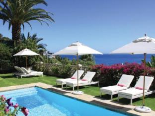 the clarendon bantry bay