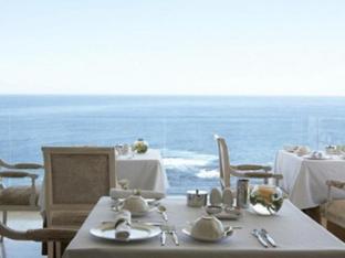 the clarendon bantry bay