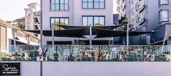 Sugar Hotel,Green Point>>Cape Town,5 star