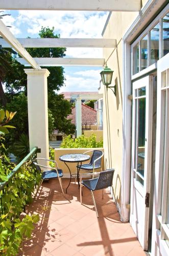 mountain manor guest house and executive suites