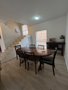 mountain manor guest house and executive suites
