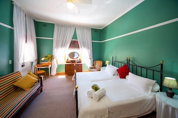 mountain manor guest house and executive suites