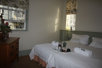 mountain manor guest house and executive suites
