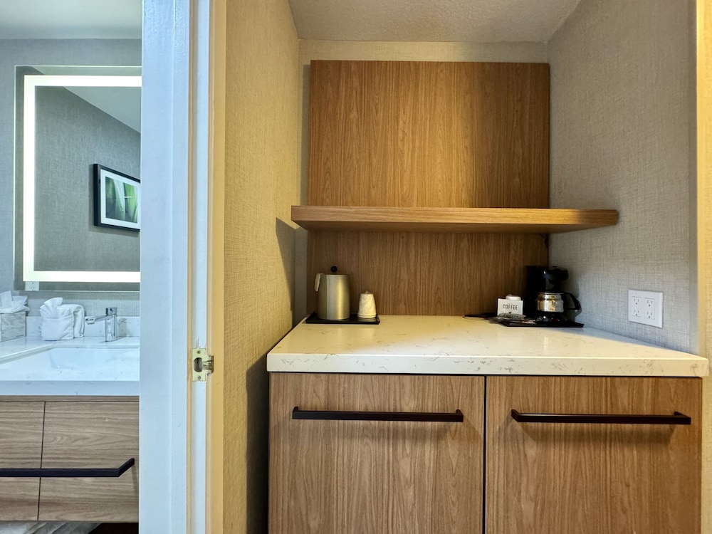 la casa modesto ascend hotel collection