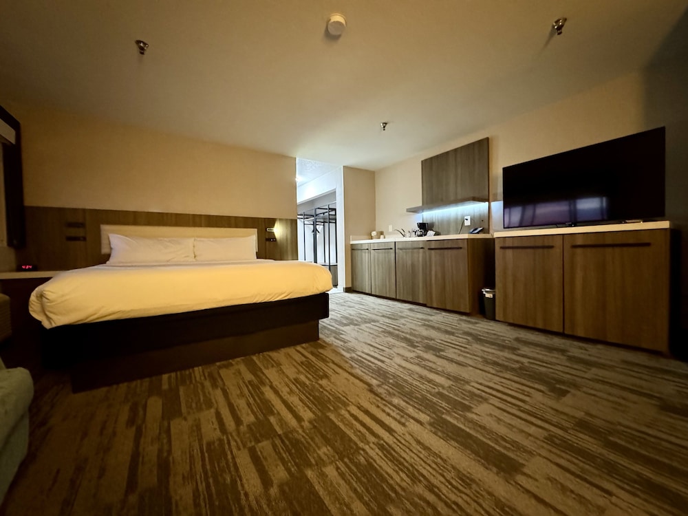 la casa modesto ascend hotel collection