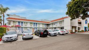 motel 6 carlsbad ca east