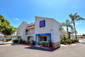 motel 6 carlsbad ca east