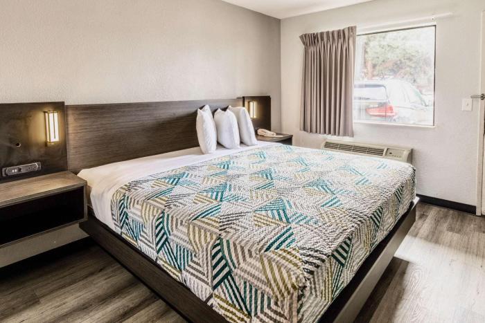 motel 6 carlsbad ca east