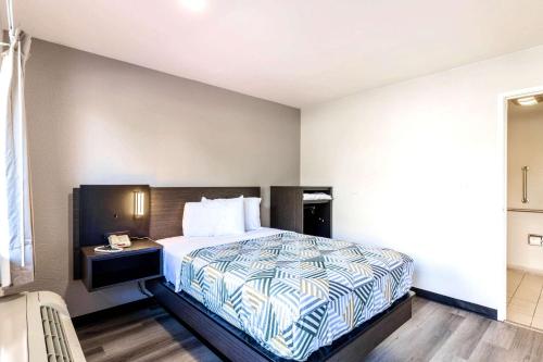 motel 6 carlsbad ca east