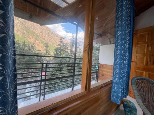 blue star homestay kasol