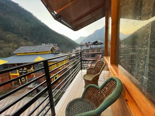 blue star homestay kasol