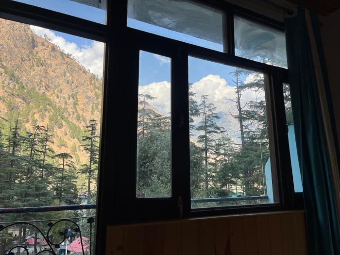 blue star homestay kasol