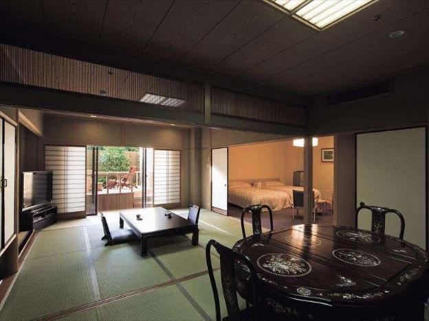 kurashiki yuga onsen hotel santo ka