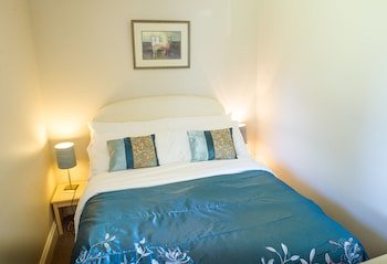 Claverton Country House Hotel,Brighton>>Battle,5 star