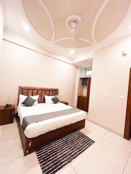 hotstel rishikesh tapovan