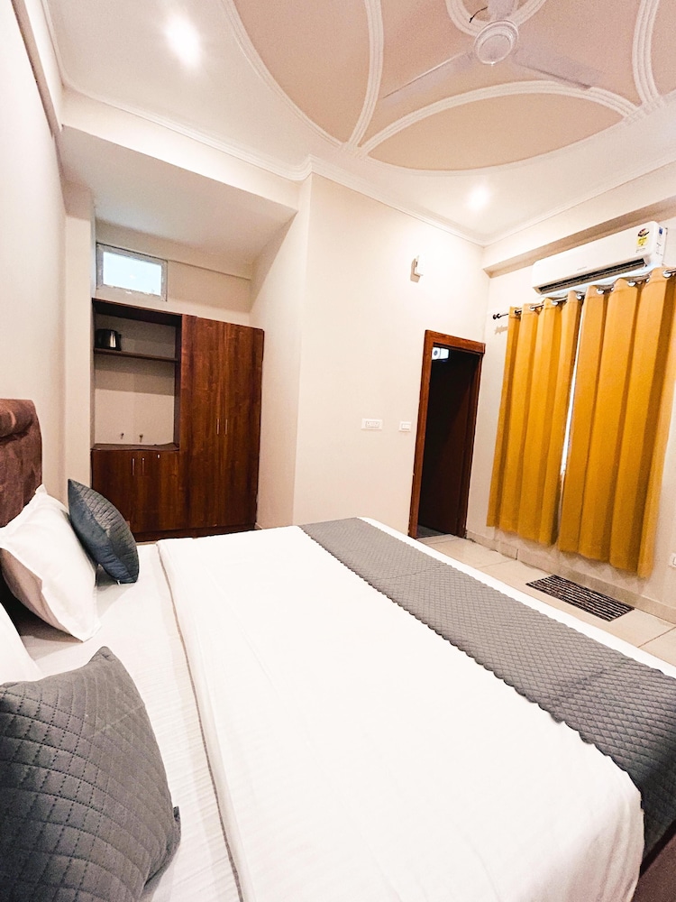 hotstel rishikesh tapovan