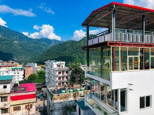 hotstel rishikesh tapovan