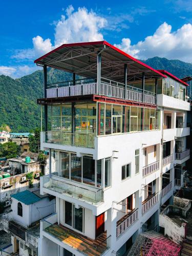 hotstel rishikesh tapovan