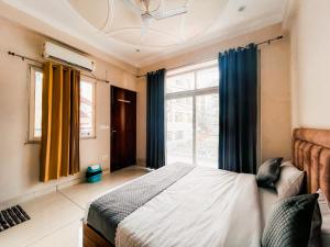 hotstel rishikesh tapovan