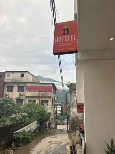 hotstel rishikesh tapovan