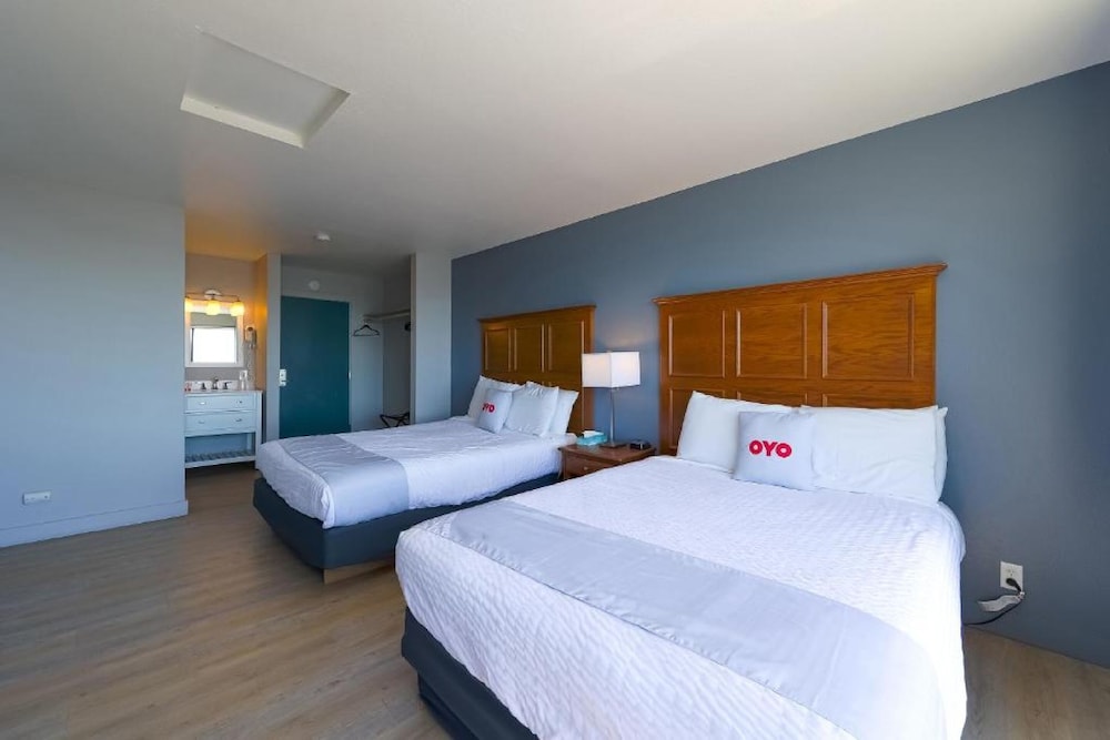 oyo waves hotel newport or nye beach
