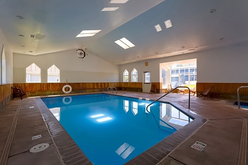 oyo waves hotel newport or nye beach