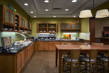 hyatt place richmond airport