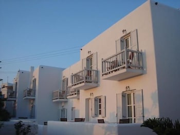mykonos chora apartments