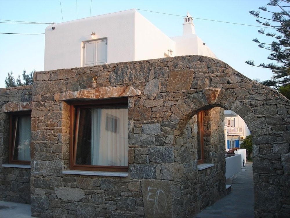 mykonos chora apartments