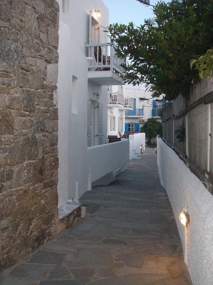 mykonos chora apartments