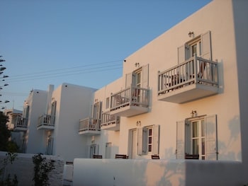 mykonos chora apartments