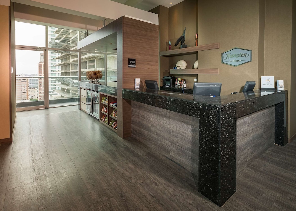 hampton by hilton cartagena