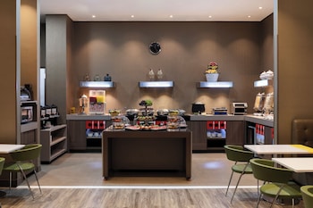 hampton by hilton cartagena