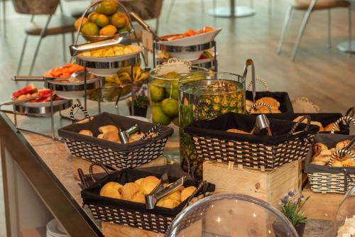 hampton by hilton cartagena
