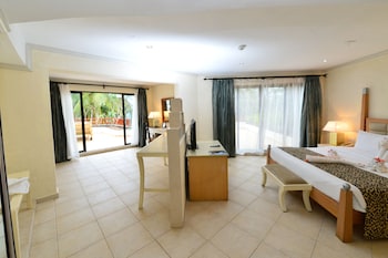 diani reef beach resort and spa