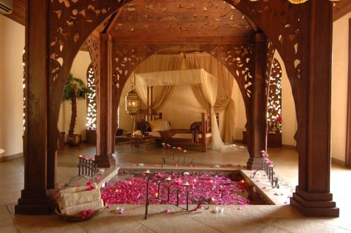 breezes beach club and spa