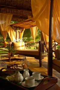 breezes beach club and spa