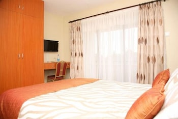 nairobi transit hotel