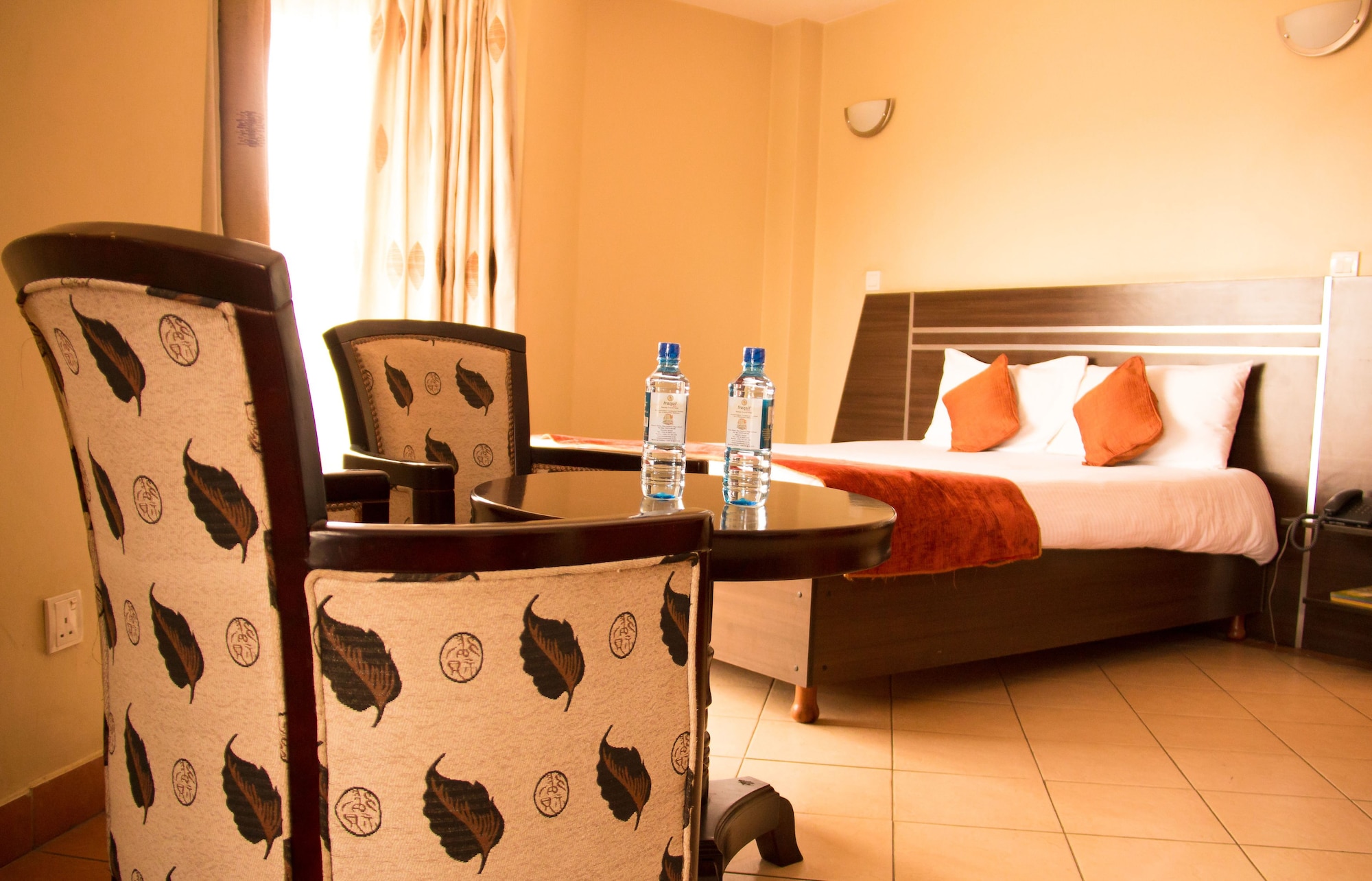 nairobi transit hotel