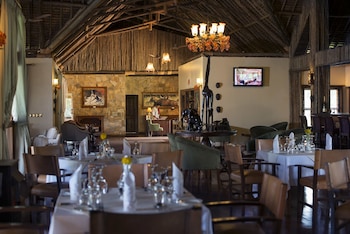 neptune ngorongoro luxury lodge