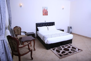yaya africa athletics village
