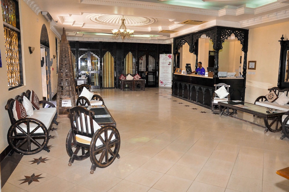 golden tulip stonetown boutique